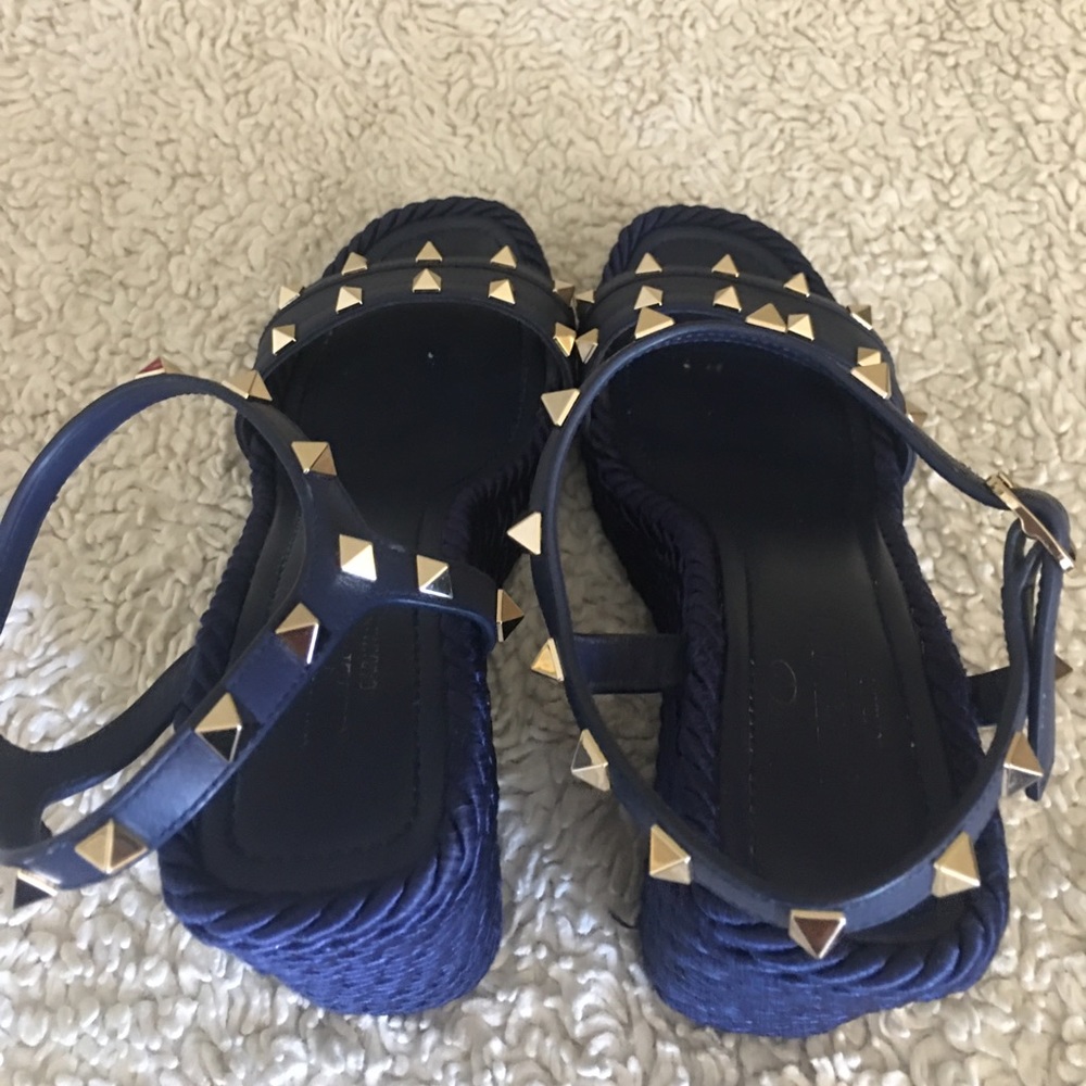 Valentino - Picture 5 of 16